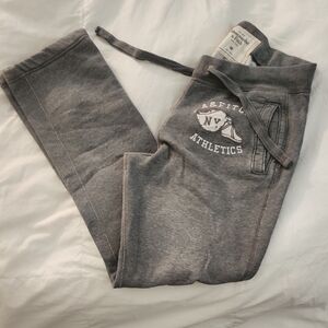 Abercrombie and Fitch sweat pants size M